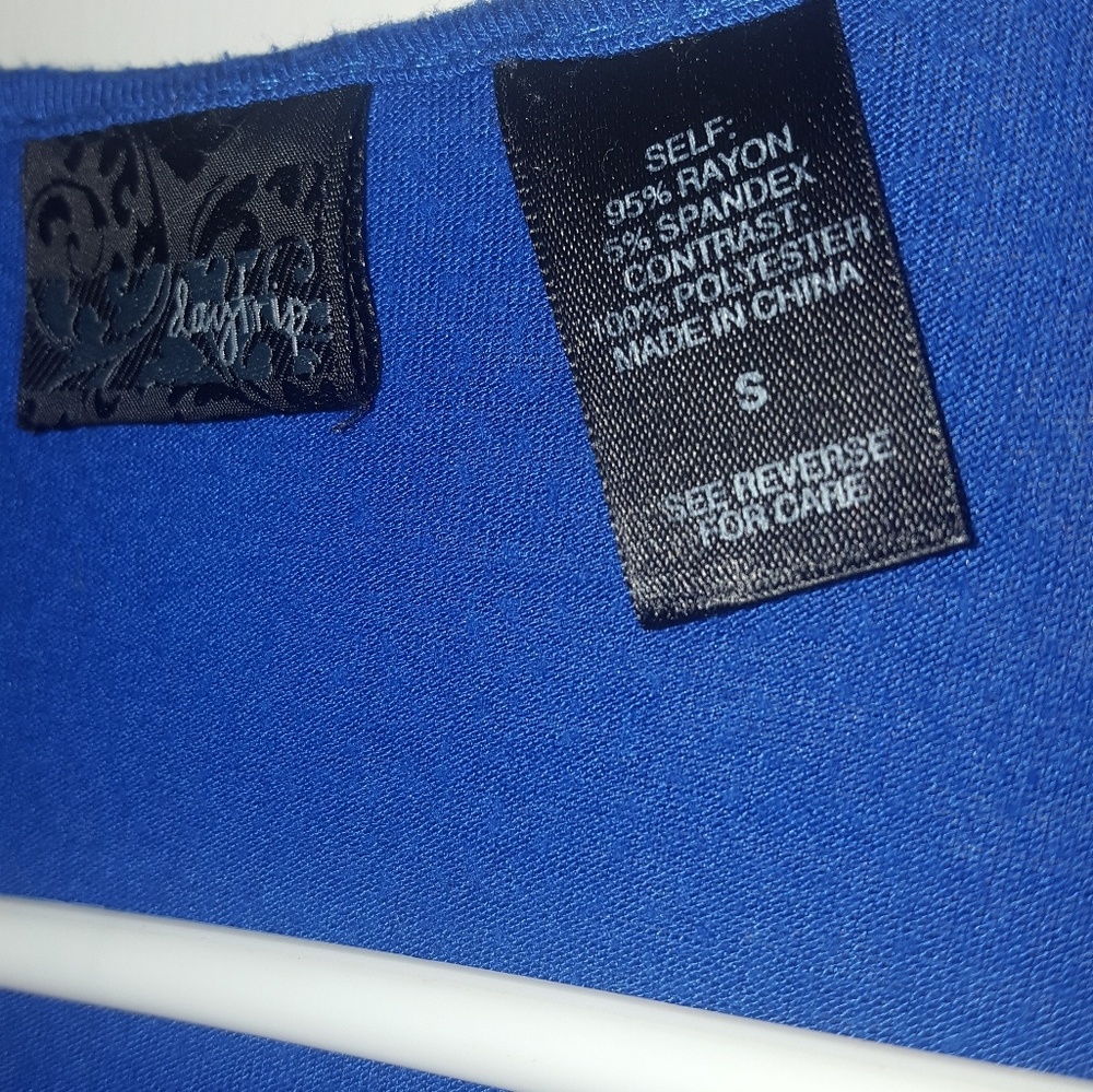 Shirt - Picture 2 of 3